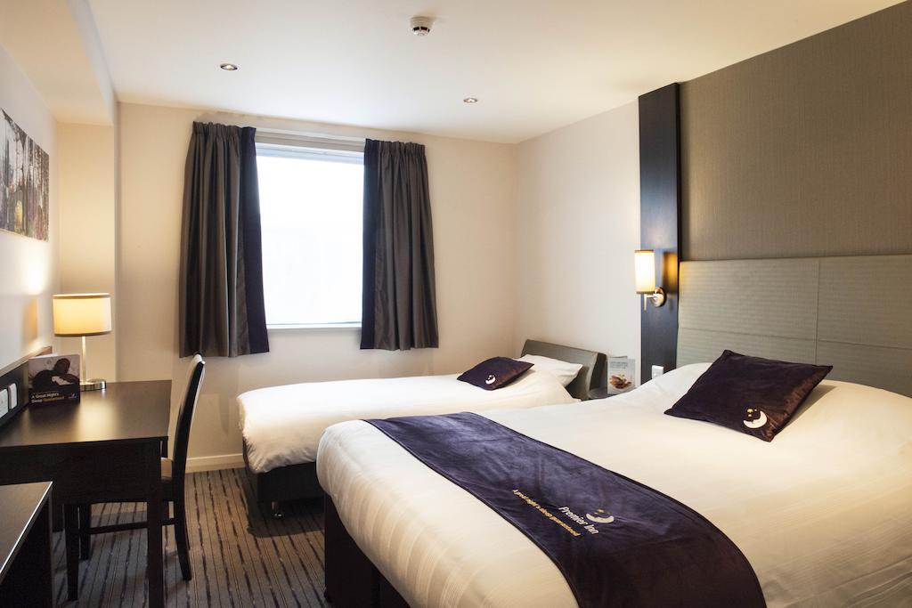 Premier Inn Stirling City Centre Habitación foto